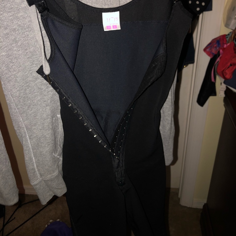 Colombian compression